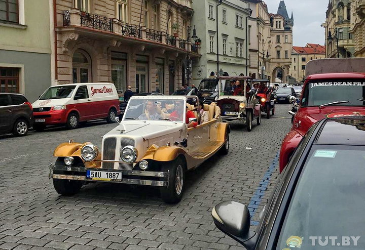 На машине по Чехии: пользуйтесь перехватывающими парковками в городах и не забывайте включать фары