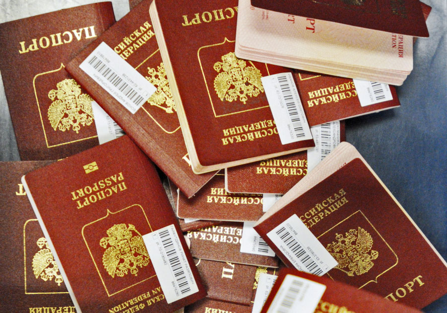 Госдума повысила для туристов стоимость загранпаспорта до 5 тыс. рублей
