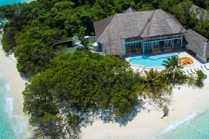 Работа мечты: отель на Мальдивах ищет продавца книг