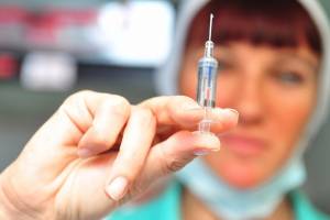 Россиянам, собирающимся в Европу, советуют сделать прививки