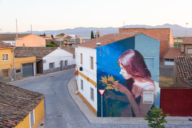 Арагонскую деревушку преобразили рисунки на стенах