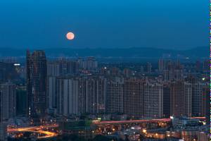 Над Чэнду в Китае через 2 года взойдет искусственная луна