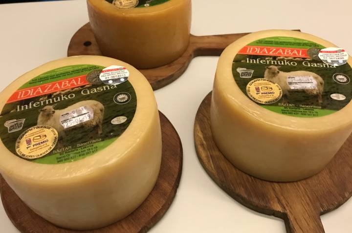 Секрет испанского сыра, который оценивается в €8750 за 600 граммов