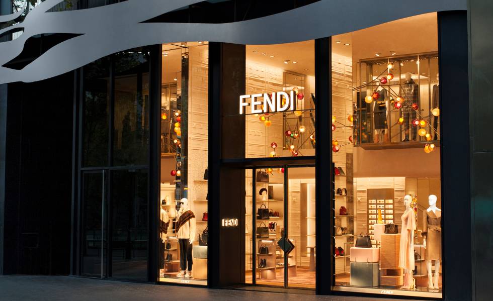 Люксовый шопинг в Барселоне набирает обороты: открытие бутиков Fendi и Loro Piana