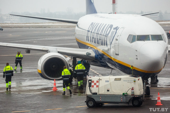 СМИ пишут, что Ryanair ищет сотрудников для базы в Беларуси. Лоукостер собирается к нам?