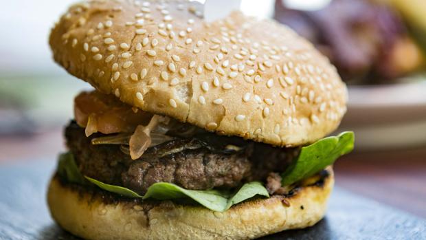 Лучший гамбургер региона Мадрид можно попробовать в городе Серседа