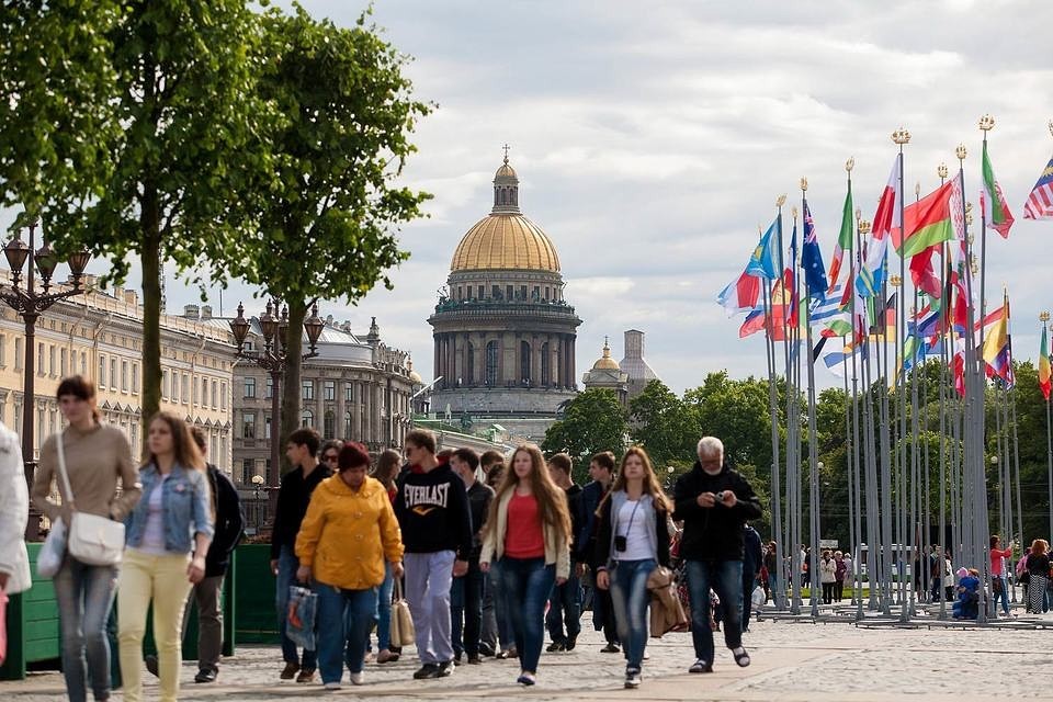 В Петербурге ждут рекорда по туристам прироста турпотока на 10%