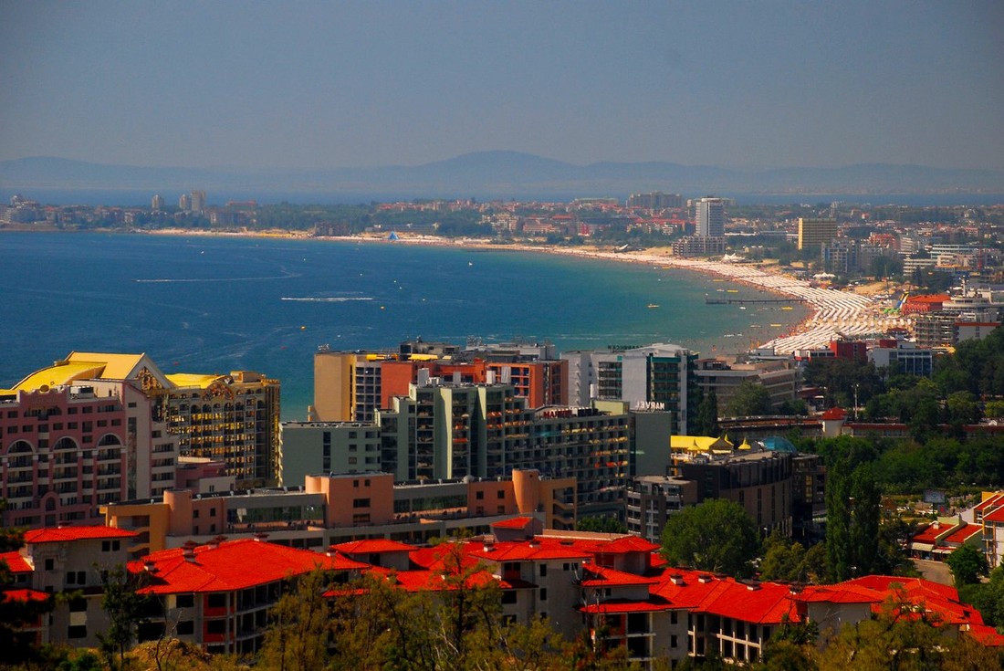 Цены упали на 30%: болгарские отели выставили спецпредложения до конца сезона