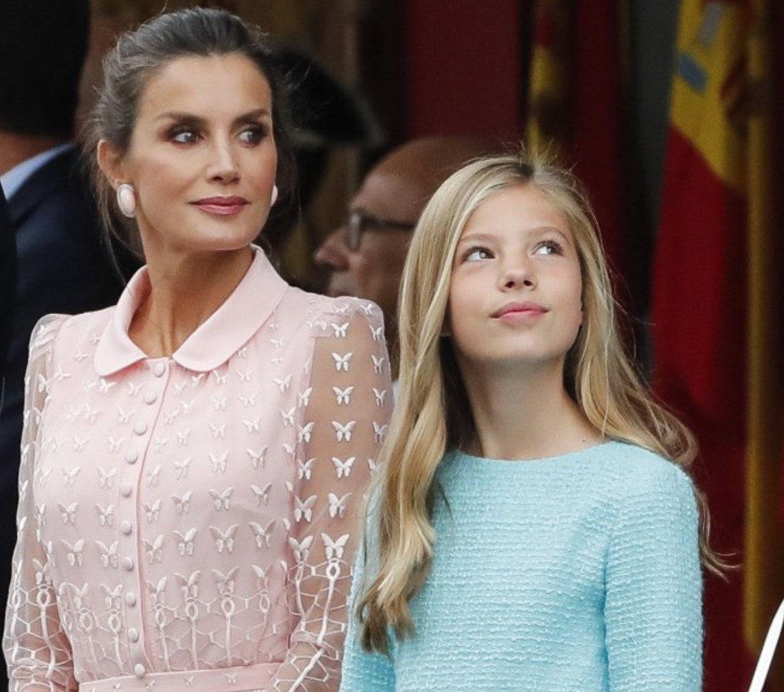 Королева Летисия была безукоризненной на торжествах по случаю национального дня Испании