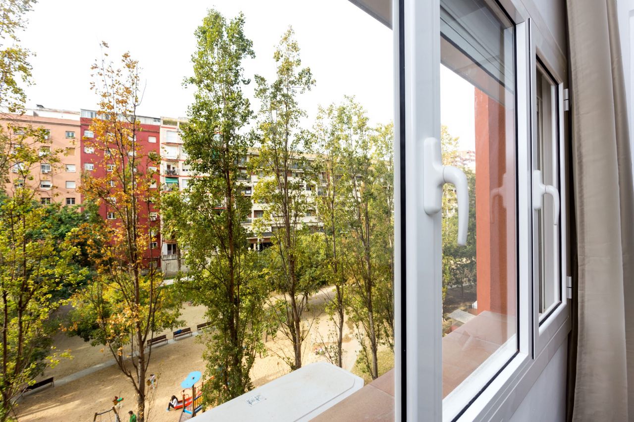 Продается двухкомнатная квартира в Барселоне
