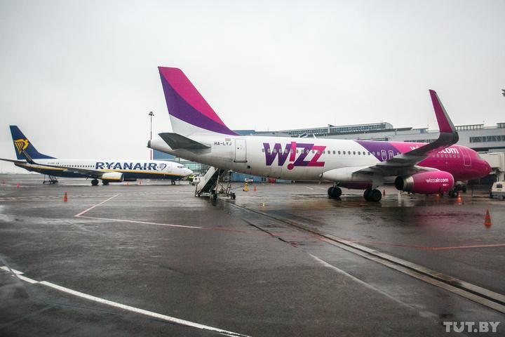 Wizz Air отменяет рейсы в Италию, итальянская железная дорога возвращает деньги за билеты