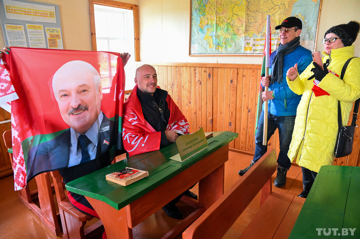 С Ланской и жалобами на «агрессию другой стороны». Как автопробег «За Беларусь» приехал на родину Лукашенко