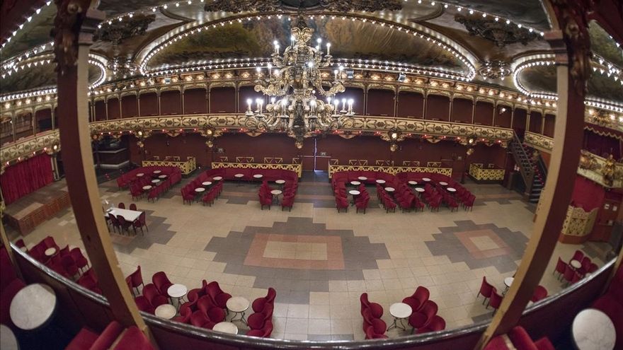 В Барселоне снова откроет двери самый старый танцевальный зал Европы