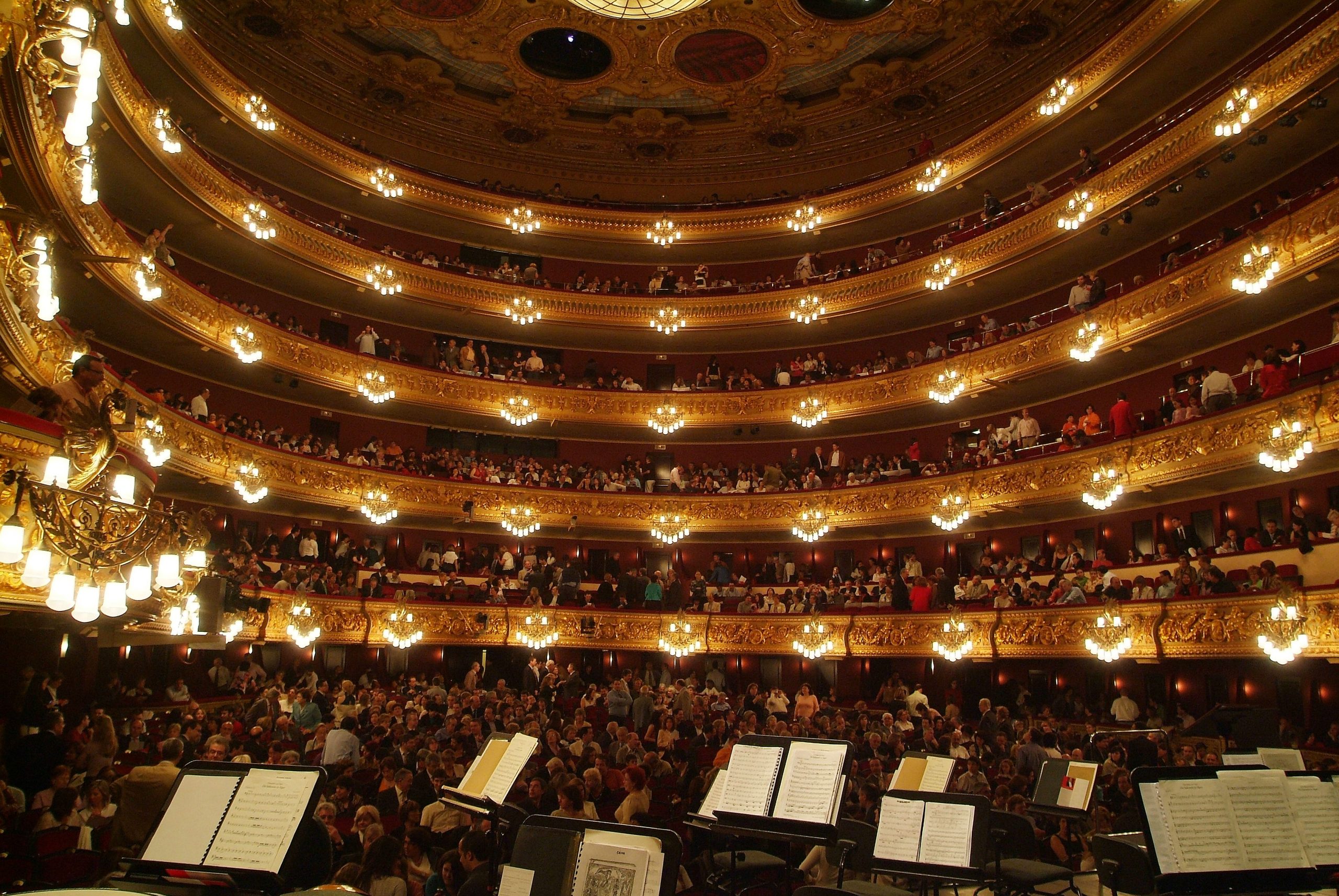 Театр Liceu Барселоны предлагает билеты по 20 евро для зрителей в возрасте до 35 лет